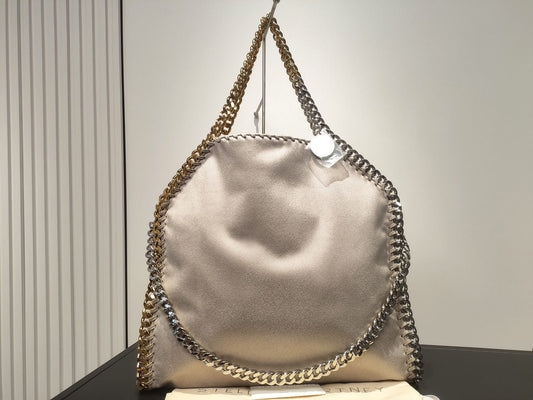 Cuero | Falabella Fold-Over Tote Bag