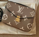 Louis Vuitton Pochette Métis