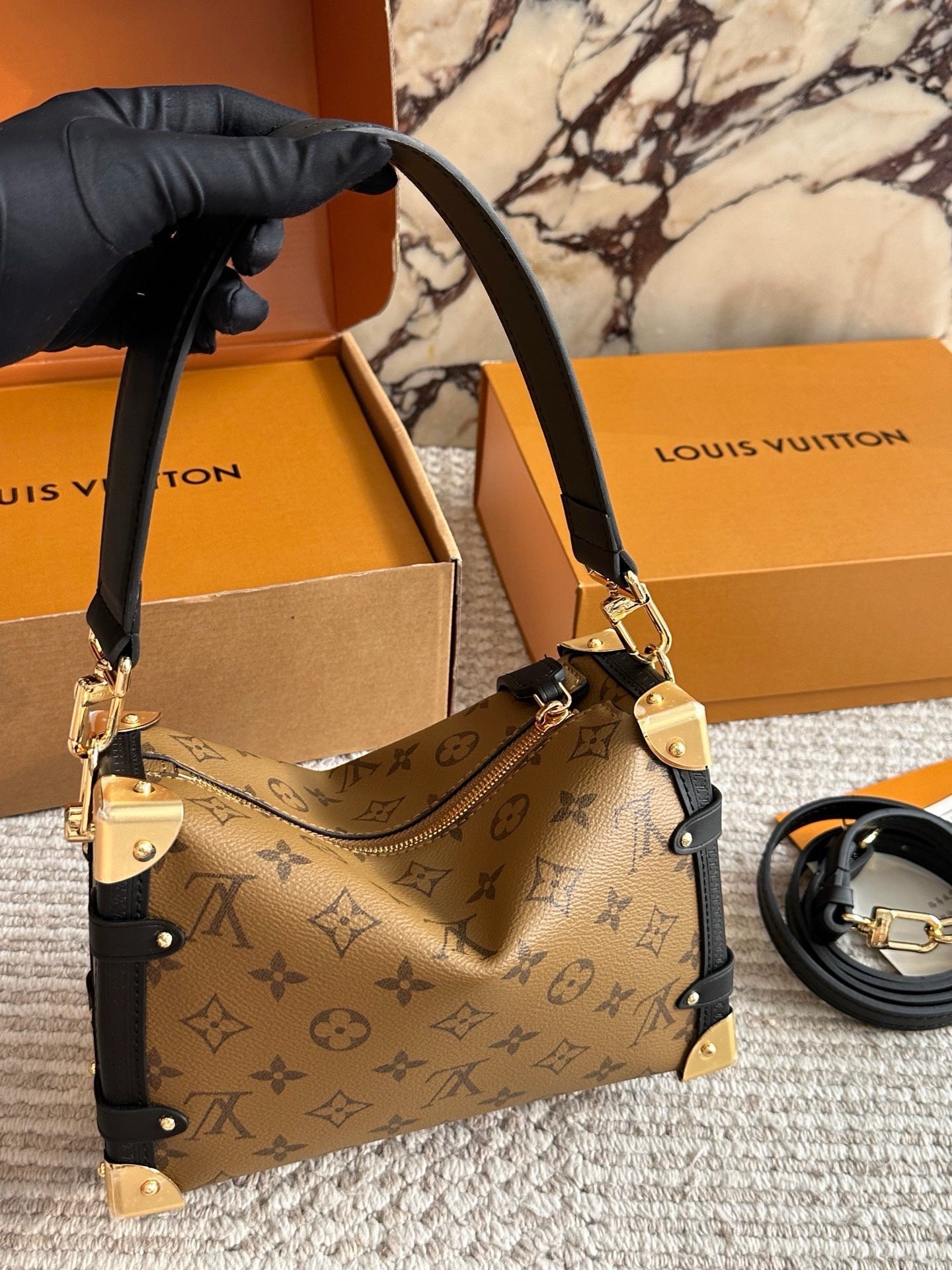 Cuero | Monogram Reverse Trunk Shoulder Bag