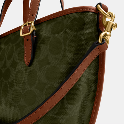 Cuero | TAXI TOTE BAG 21 IN SIGNATURE CANVAS