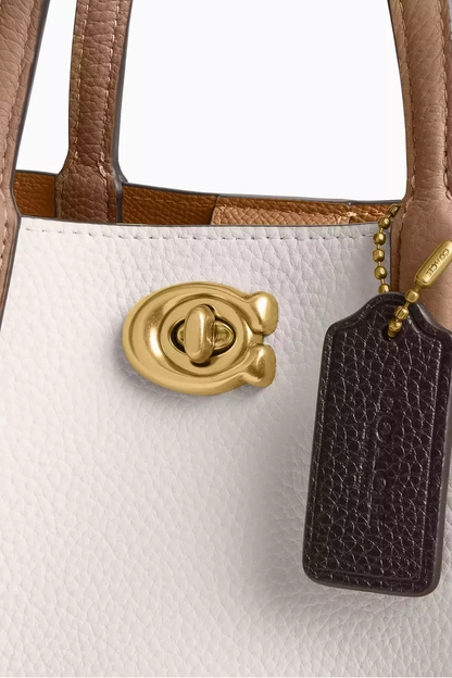 Cuero | Willow 18 Tote Bag in Leather