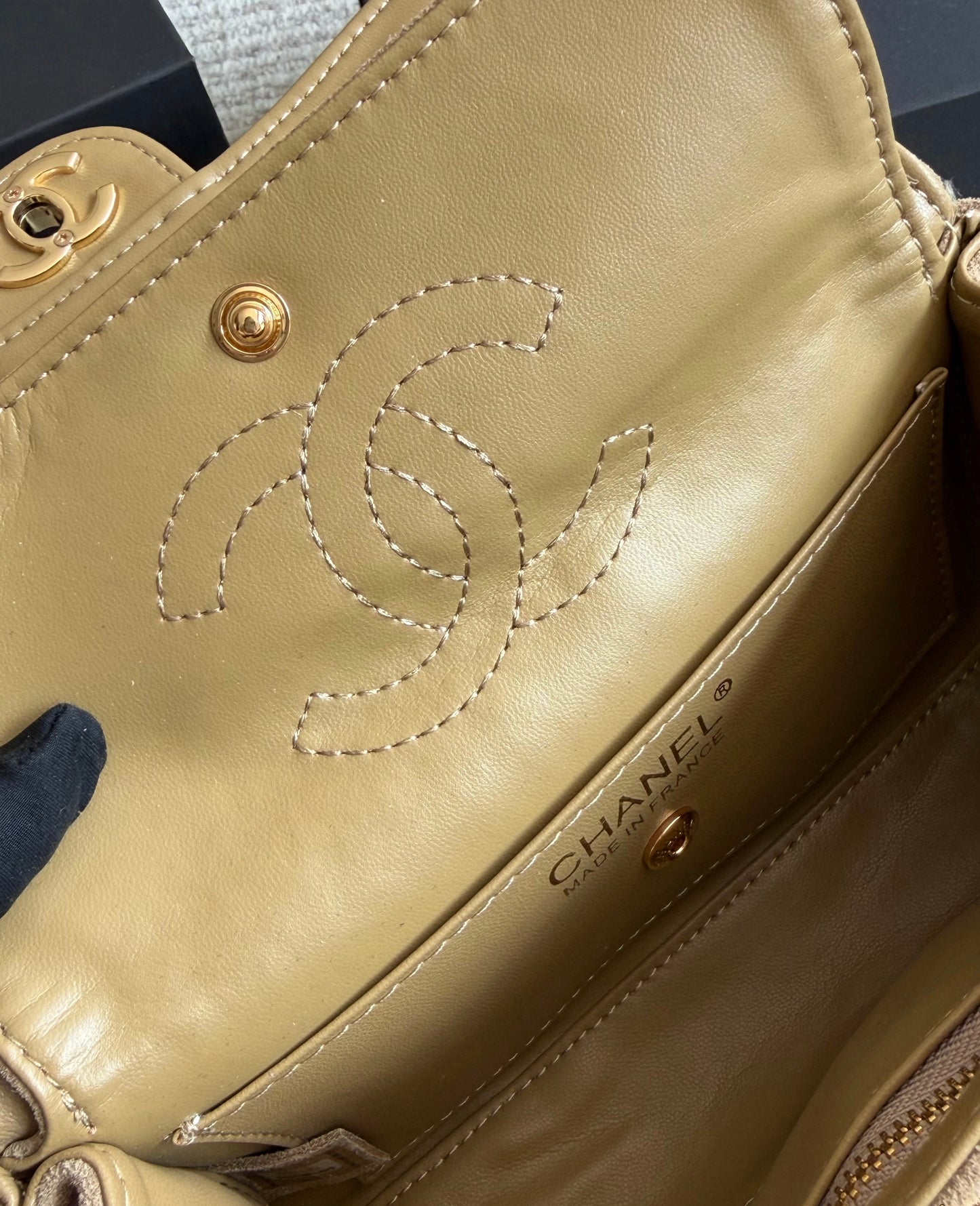 Cuero | Quilted Suede Flap Bag