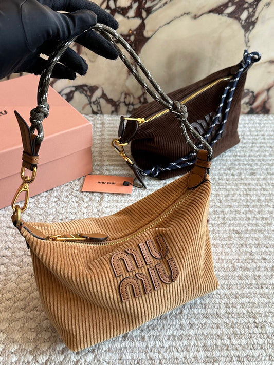 Cuero | Corduroy Shoulder Bag