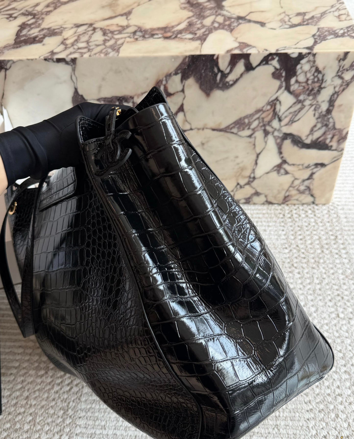 Cuero | Classic Croc Leather Tote