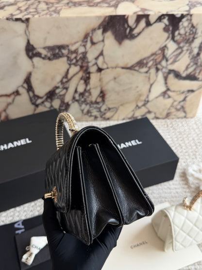 Cuero | Quilted Top Handle Flap Bag