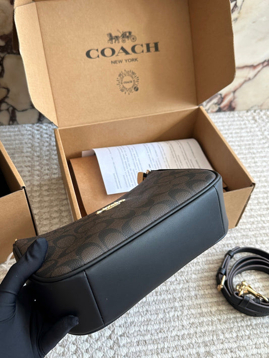 Cuero | Brown Monogram Baguette Bag