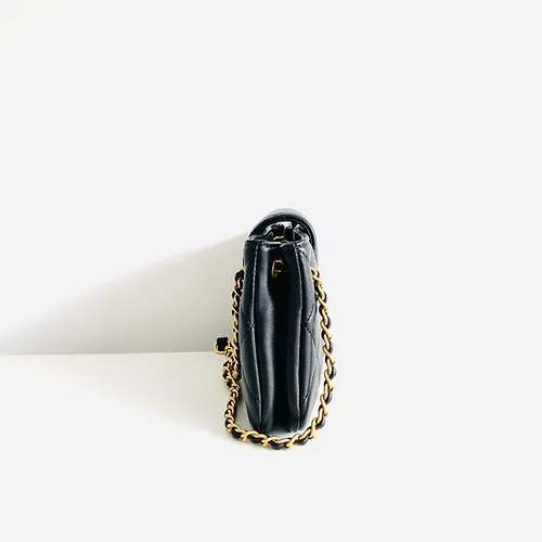 Cuero | Baguette Shoulder Purse