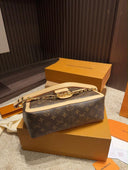 Louis Vuitton Dauphine MM – Monogram Canvas