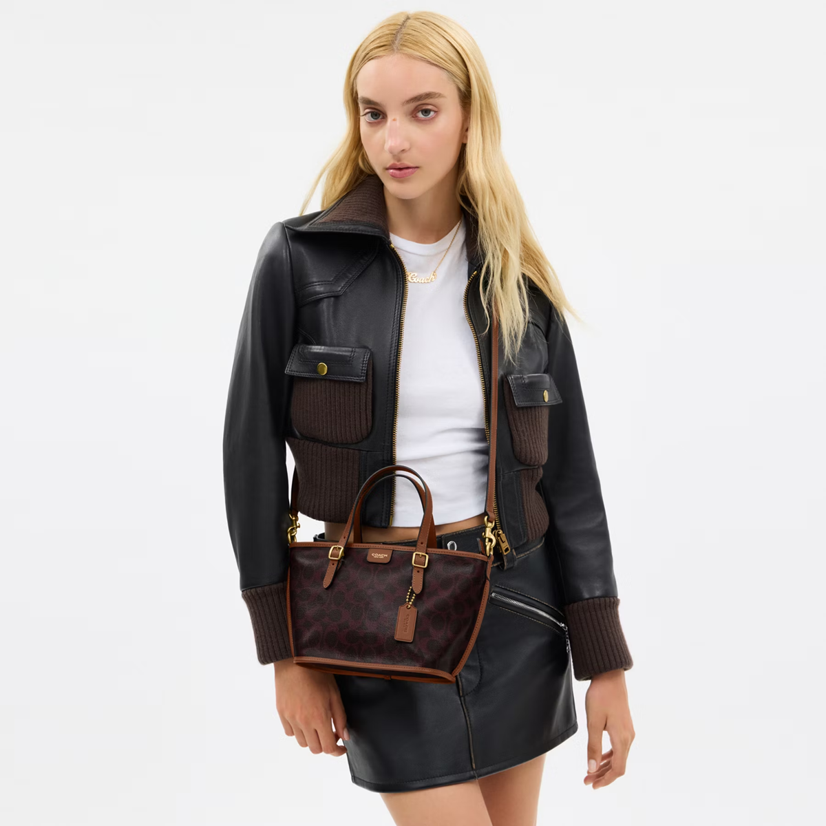 Cuero | TAXI TOTE BAG 21 IN SIGNATURE CANVAS