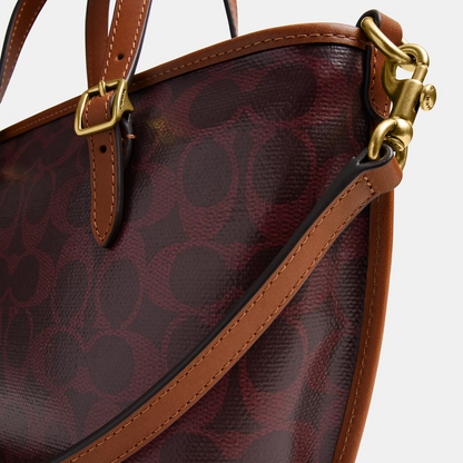 Cuero | TAXI TOTE BAG 21 IN SIGNATURE CANVAS