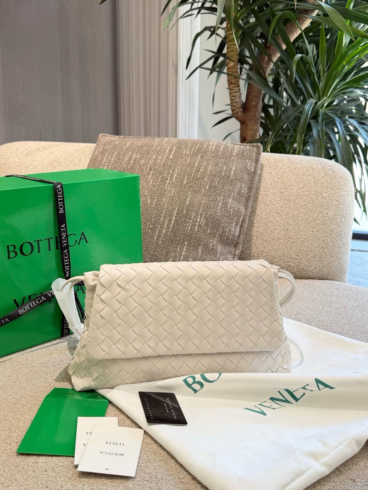 Bottega Venetta Giorno Bag