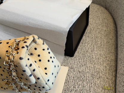 Cuero | Mini Flap Bag Beige Polka Dot