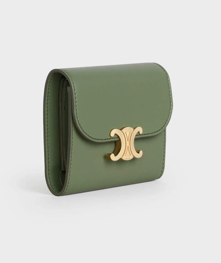 Cuero | SMALL WALLET TRIOMPHE IN SHINY CALFSKIN LIPSTICK