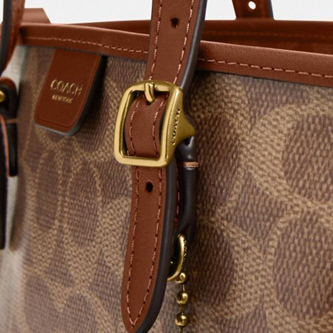 Cuero | TAXI TOTE BAG 21 IN SIGNATURE CANVAS