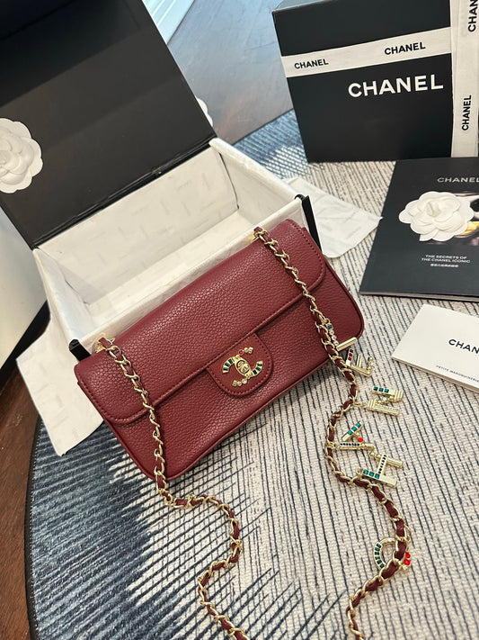 Cuero | Chain Shoulder Bag Burgundy