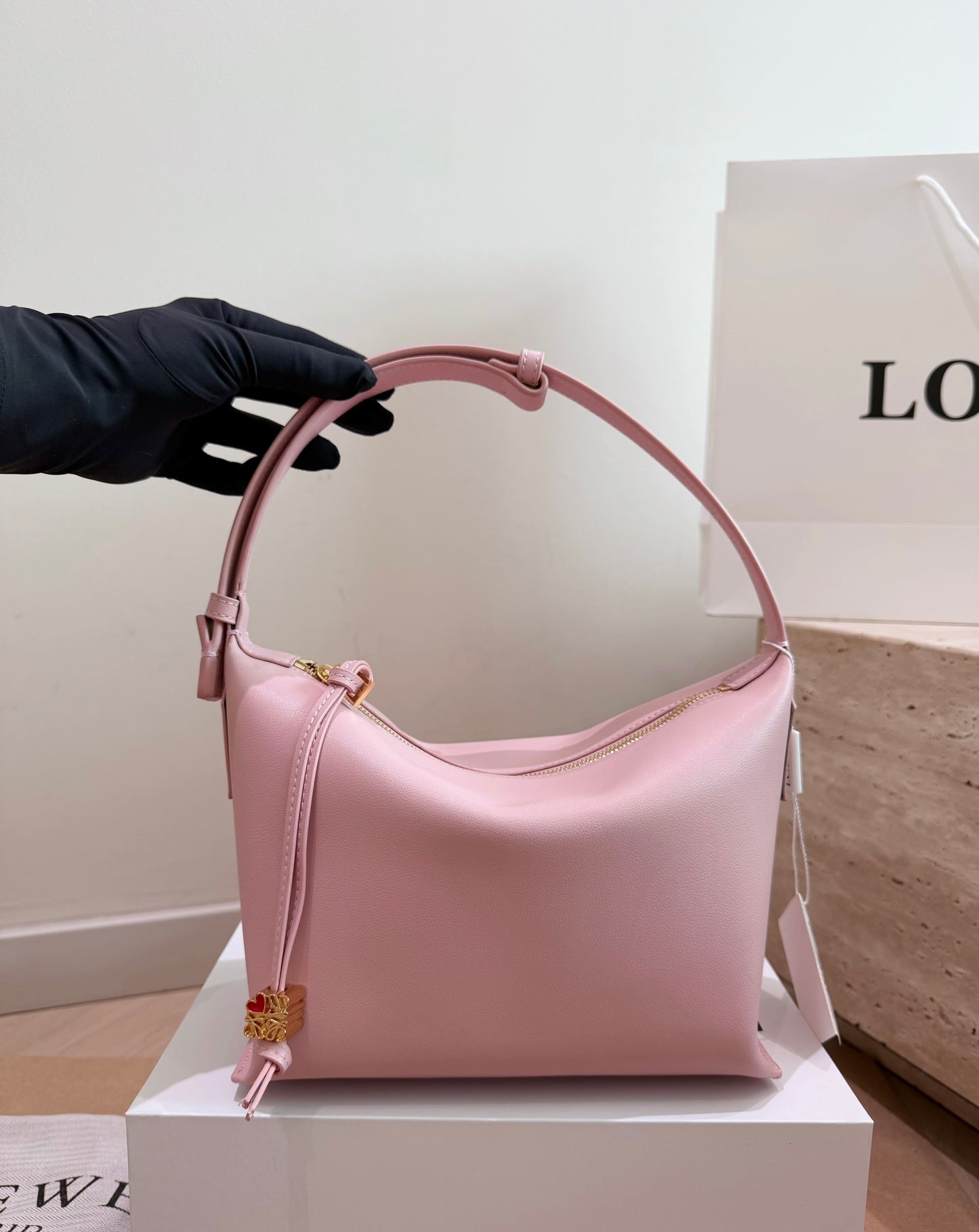 Cuero | Cubi Shoulder Bag Pink