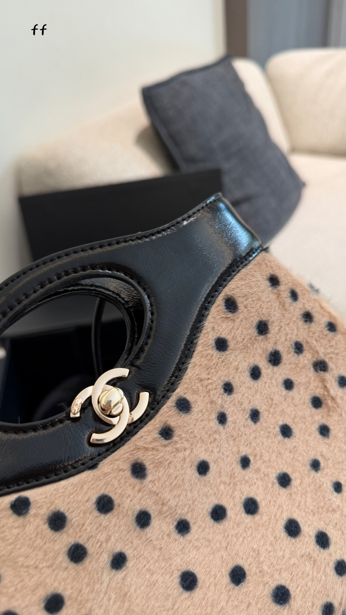 Cuero | Polka Dot Top-Handle Bag