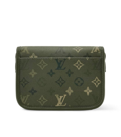 Cuero | Satchel Wearable Wallet