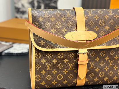 Cuero | Signature Monogram Single Buckle Flap Crossbody Bag - Brown Monogram