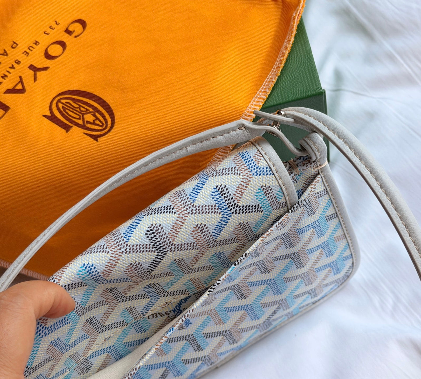 Cuero | Monogram Shoulder Bag Set