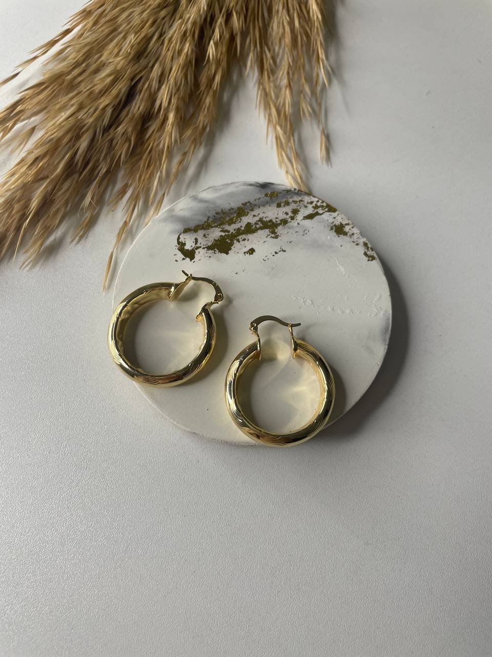 Cuero | Round Earrings