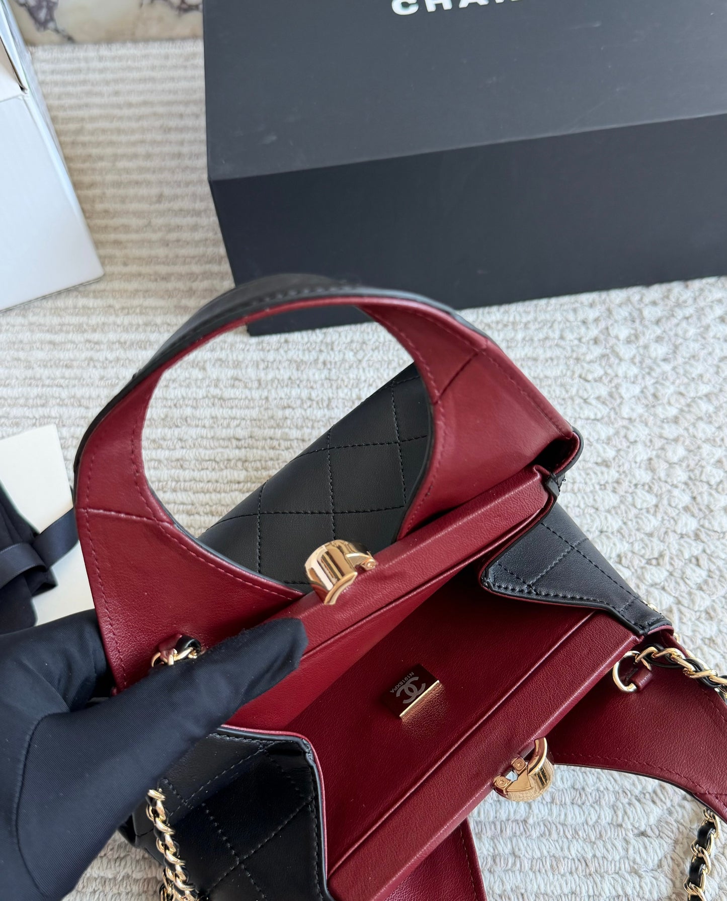 Cuero | Mini Quilted Hobo Bag Black