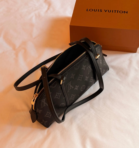 Cuero | Premium Dome Crossbody