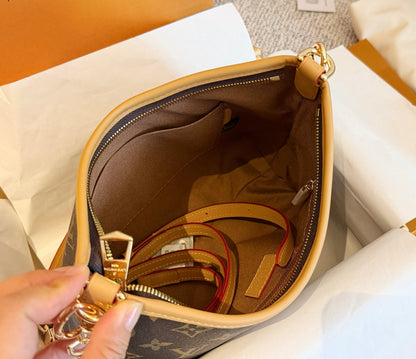 Cuero | Monogram Canvas Shoulder Bag