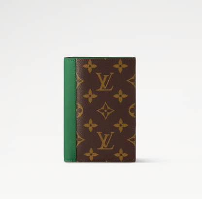 Cuero | UNISEX CUSTOMISABLE PASSPORT COVER