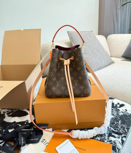 Louis Vuitton NeoNoe BB