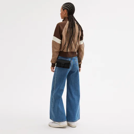 Cuero | Tabby Wristlet Bag