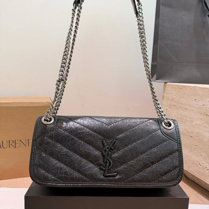 Cuero | Chevron Quilted Shoulder Bag