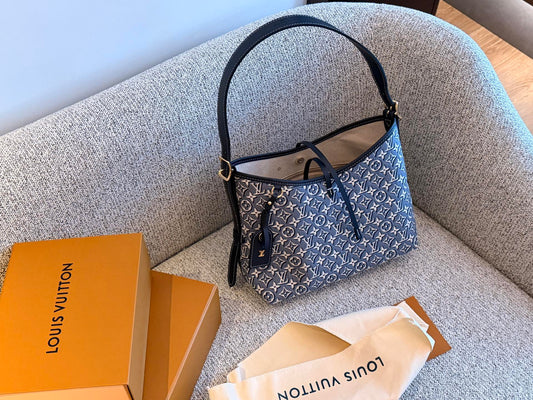 Cuero | Jacquard Bucket Shoulder Bag