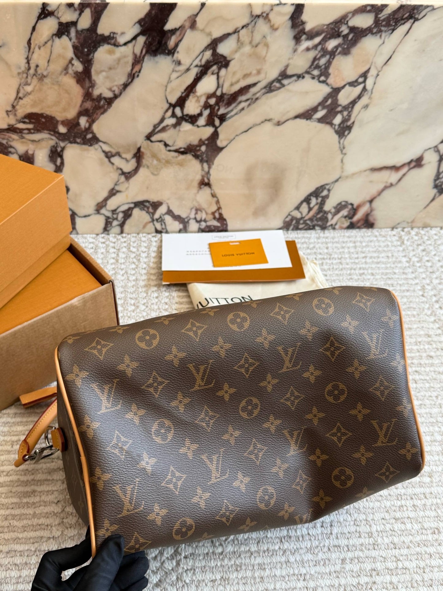 Cuero | 57th Street NYC Speedy Bandoulière 30