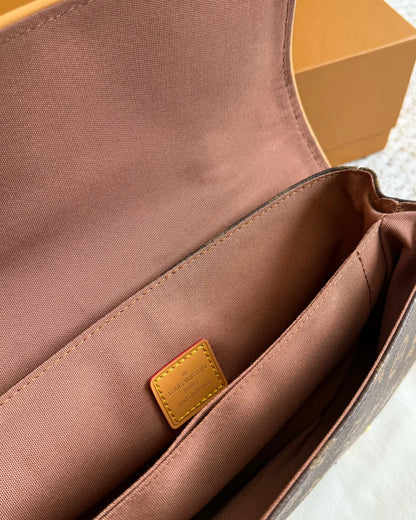 Cuero | Monogram Baguette Shoulder Bag Brown