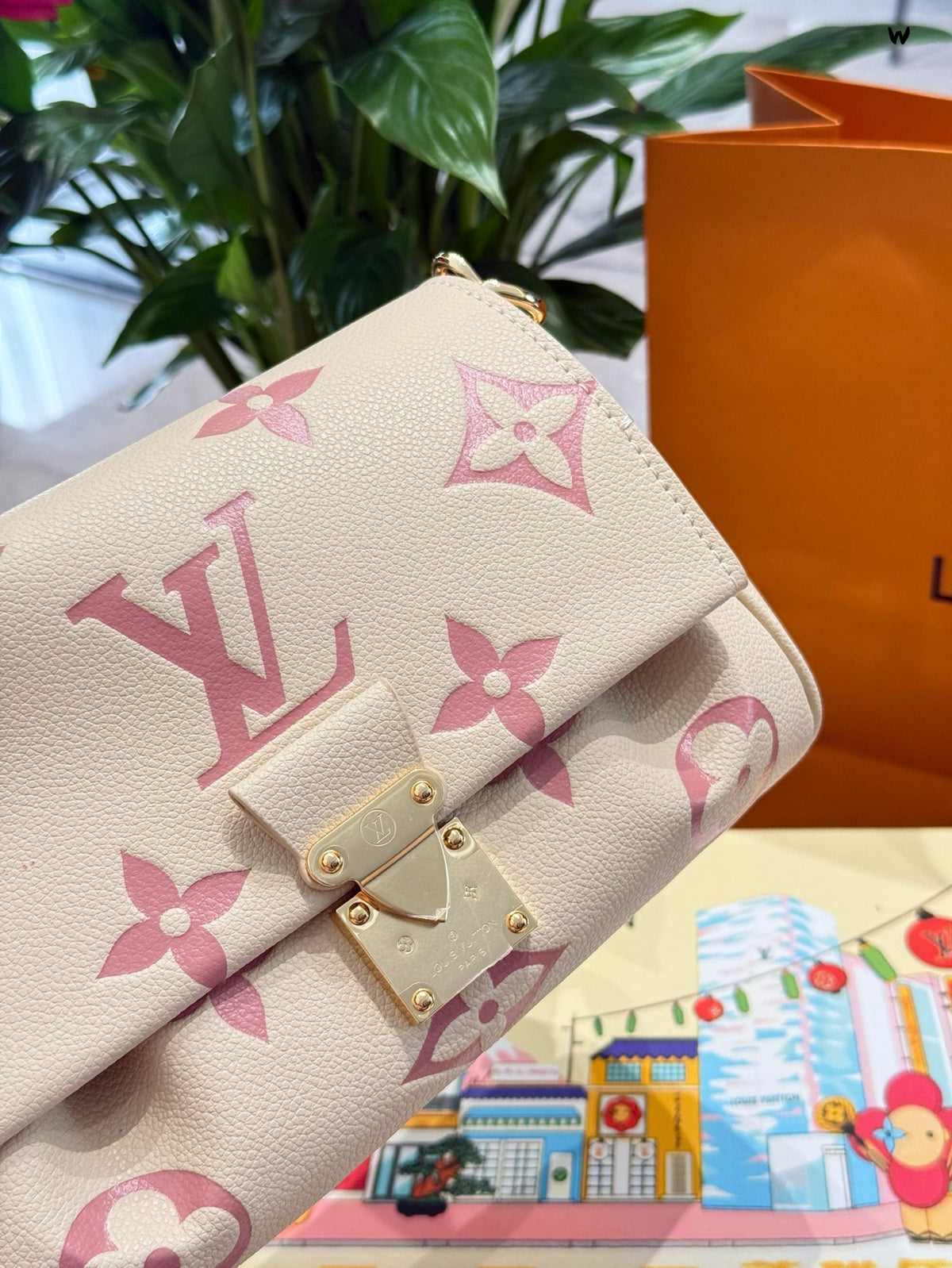 Cuero | Two-Tone Monogram East-West Flap Crossbody - Cream Pink