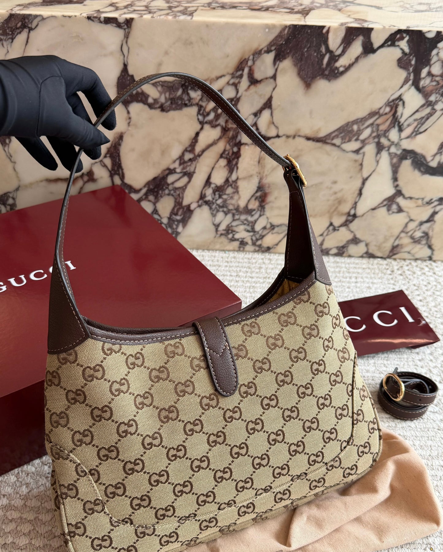 Cuero | GG Canvas Shoulder Bag