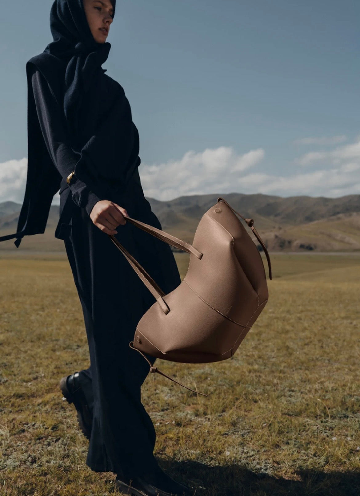 Cuero | Cyme Mini Edition Textured Root