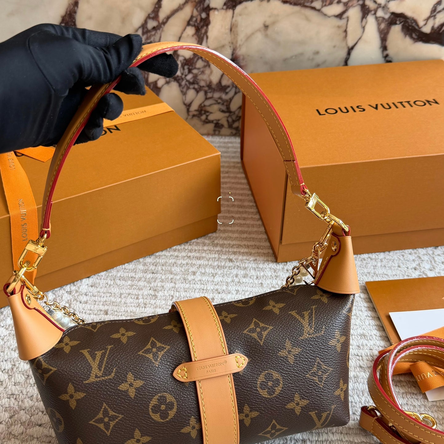 Cuero | Pearl-Chain Mini Shoulder Bag
