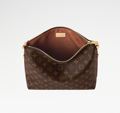 Cuero | Multipass Bag