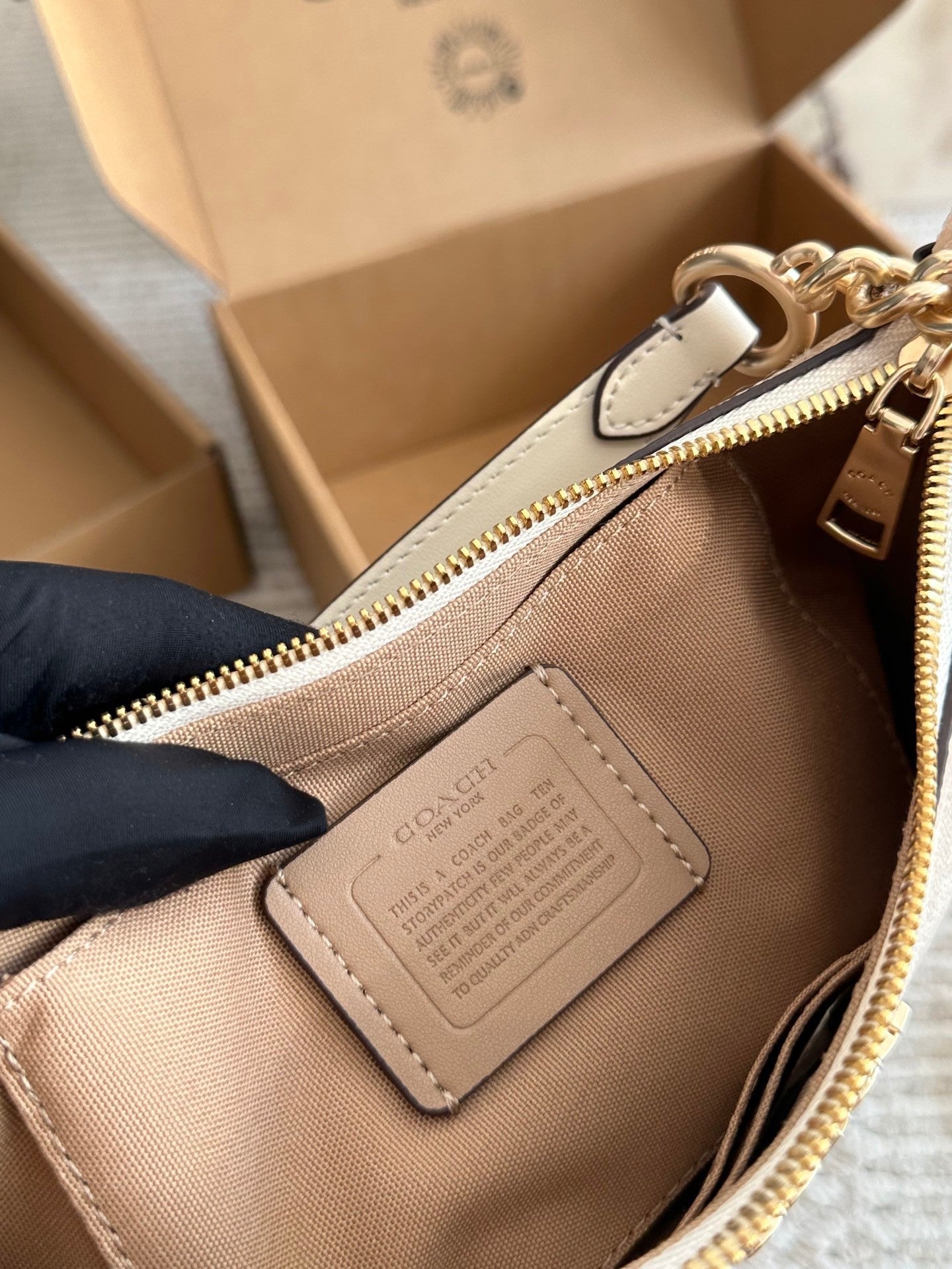 Cuero | Beige Monogram Baguette Bag