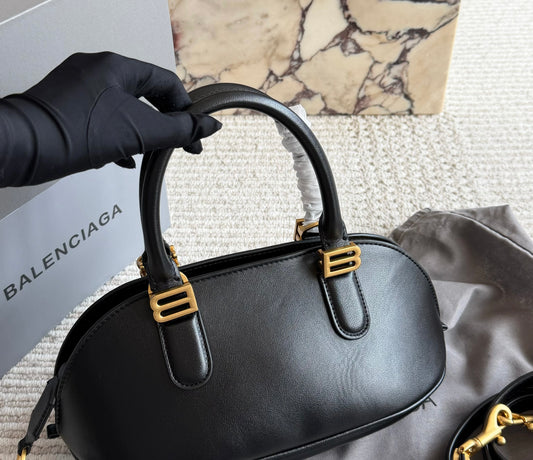 Cuero | Structured Dome Top-Handle Bag