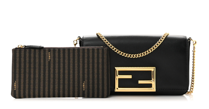 Cuero | Vitello Palmellato Wallet on Chain with Pouches Black