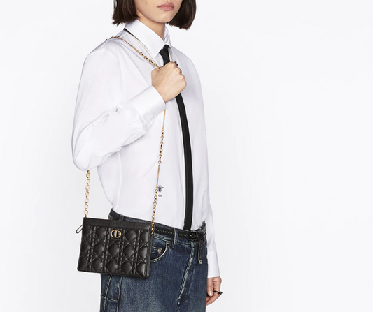 Cuero | CARO ZIPPED POUCH WITH CHAIN
