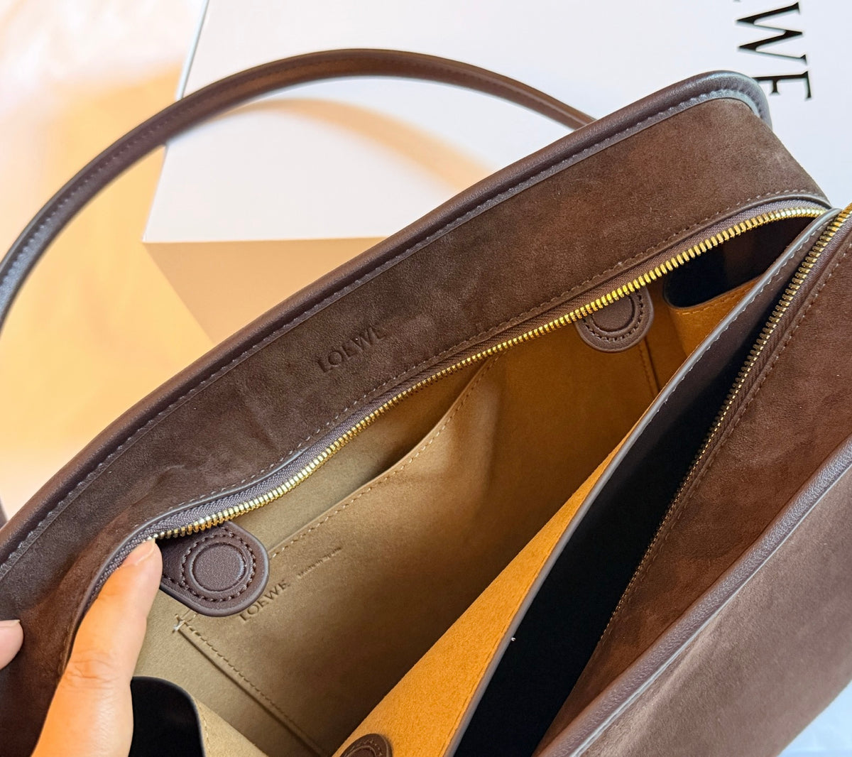 Cuero | Signature Frame Tote - Mocha Suede