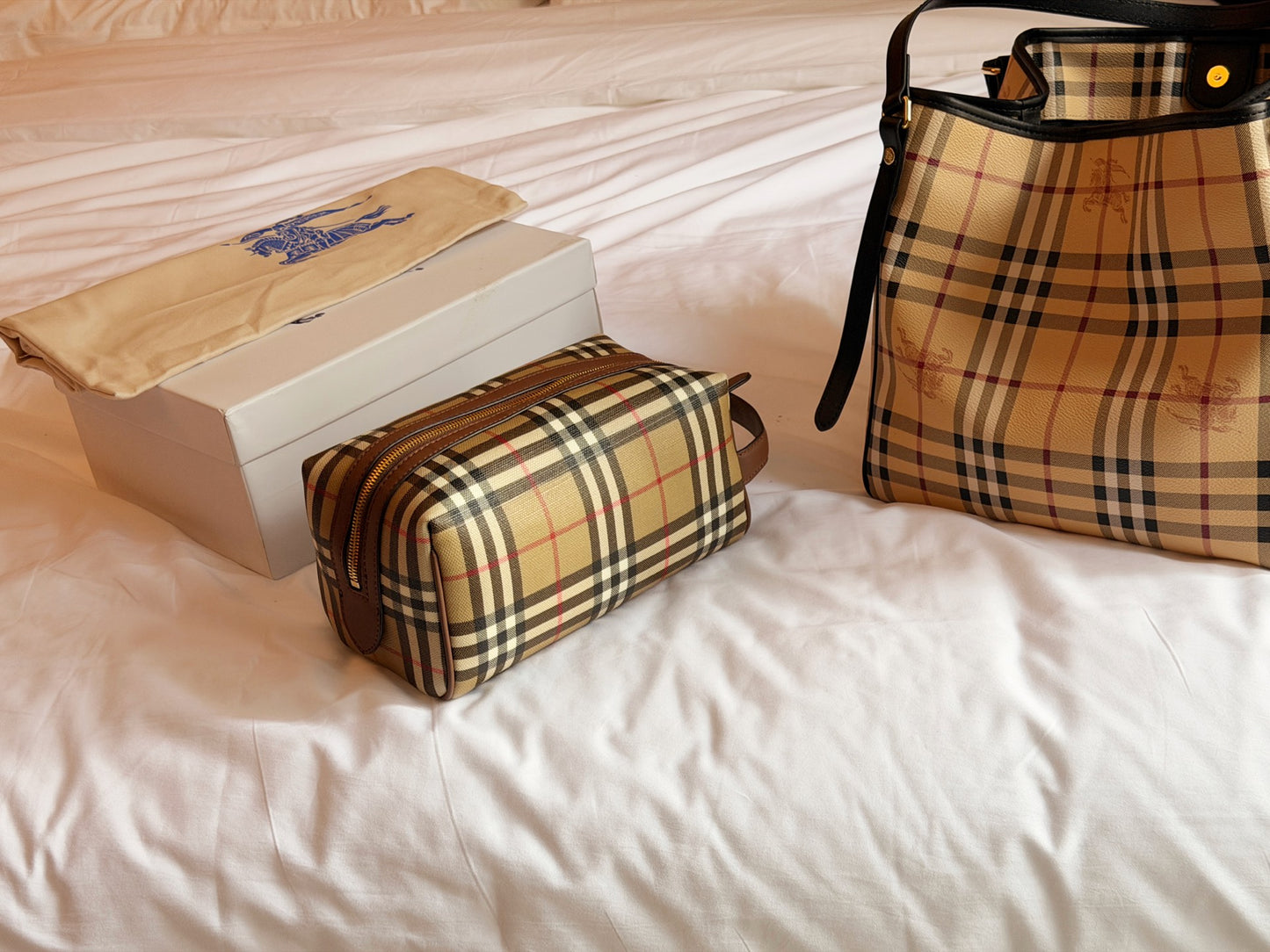 Cuero | Classic Check Cosmetic Pouch