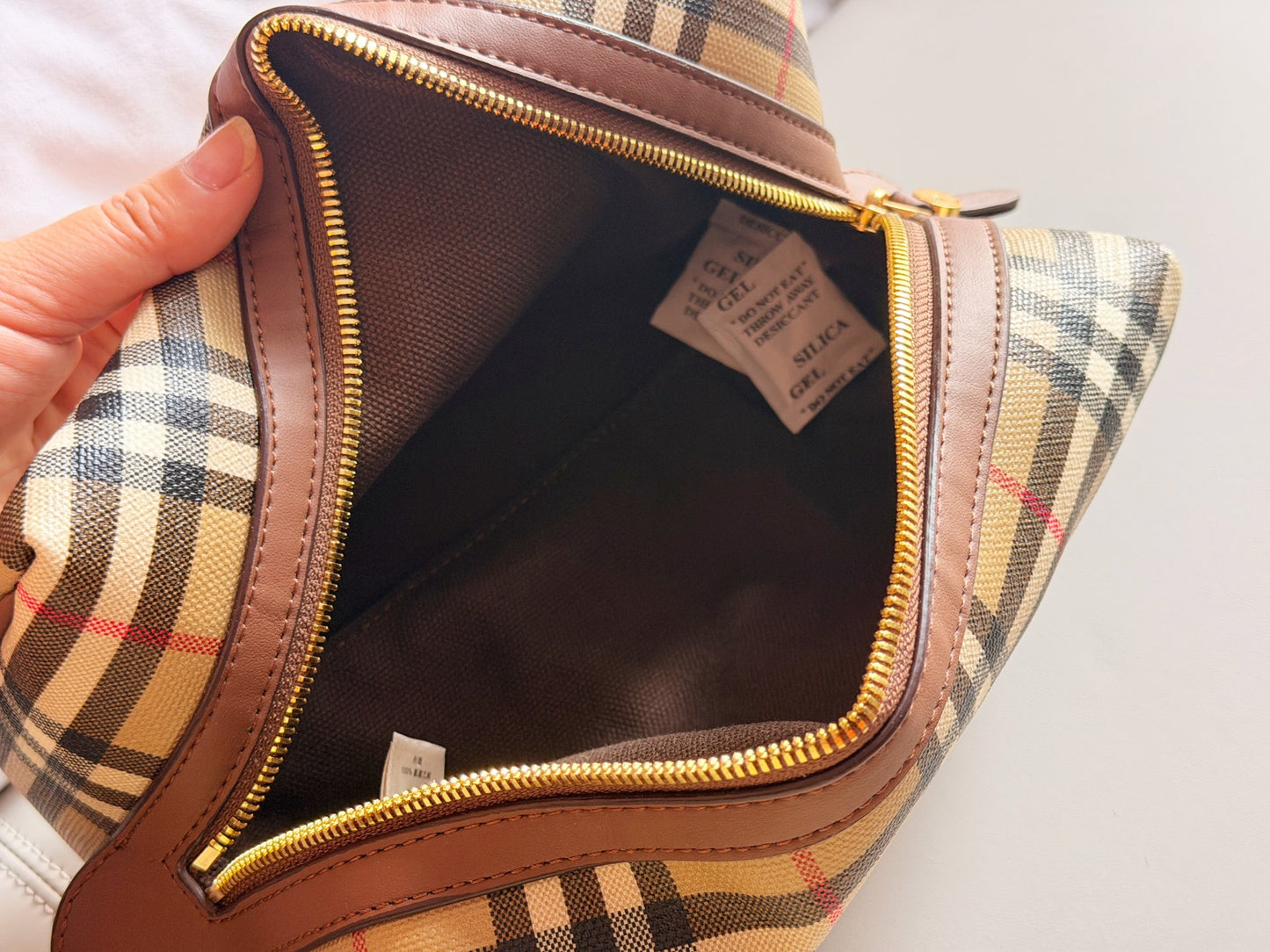 Cuero | Classic Check Cosmetic Pouch