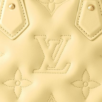 Cuero | Banane' bubblegram Alma BB bag with detachable strap & gold metallic hardware