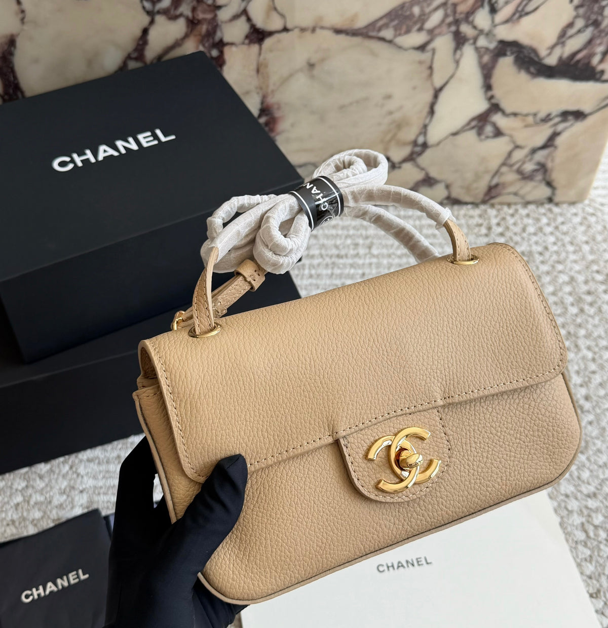 Cuero | Grained Leather Mini Flap Bag