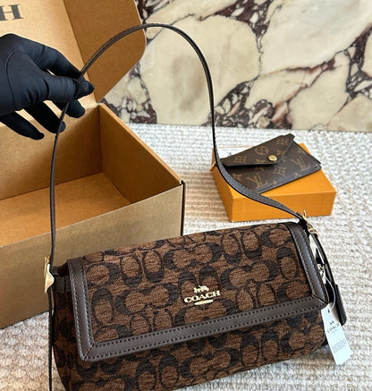Cuero | Signature Baguette Shoulder Bag